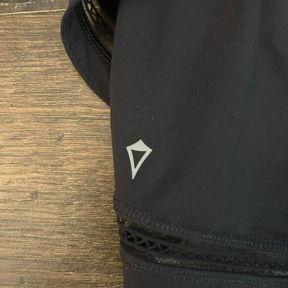 Ivivva by Lululemon Romper Youth Size 14 - Picture 2 of 7